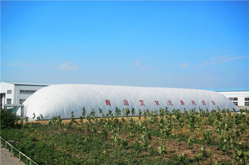 目前，推廣和發(fā)展氣膜結(jié)構(gòu)建筑已刻不容緩
