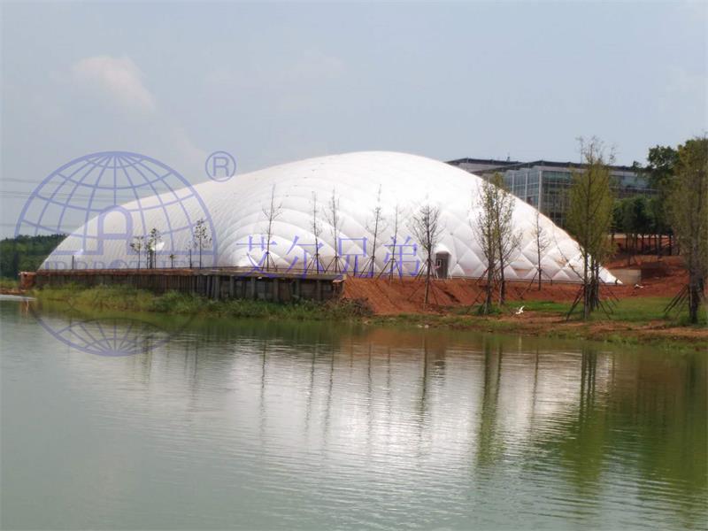 氣膜體育館以行動為綠色、環(huán)保建筑發(fā)聲