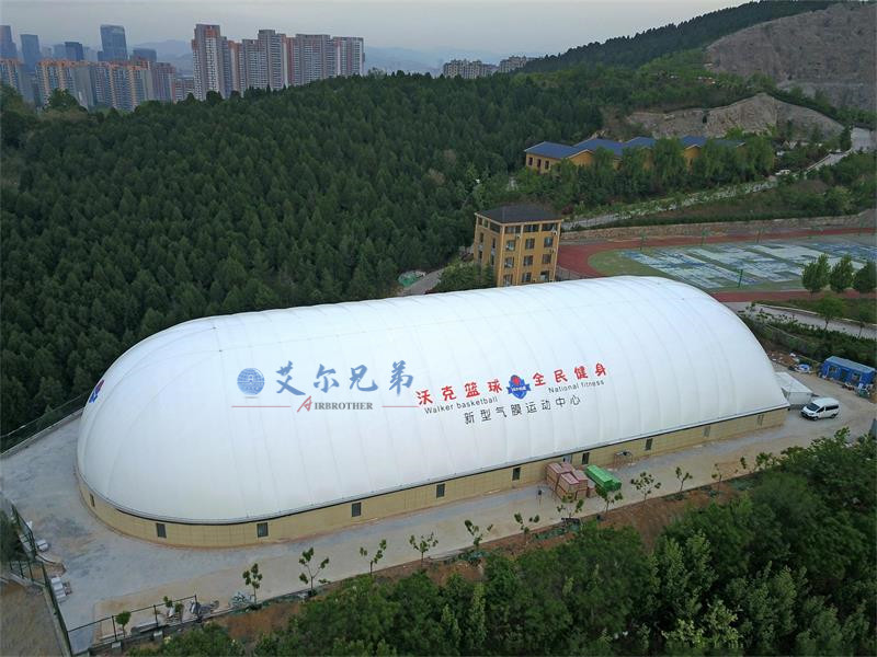 體育館使用氣膜建筑搭建快，短期內(nèi)可快速投入使用
